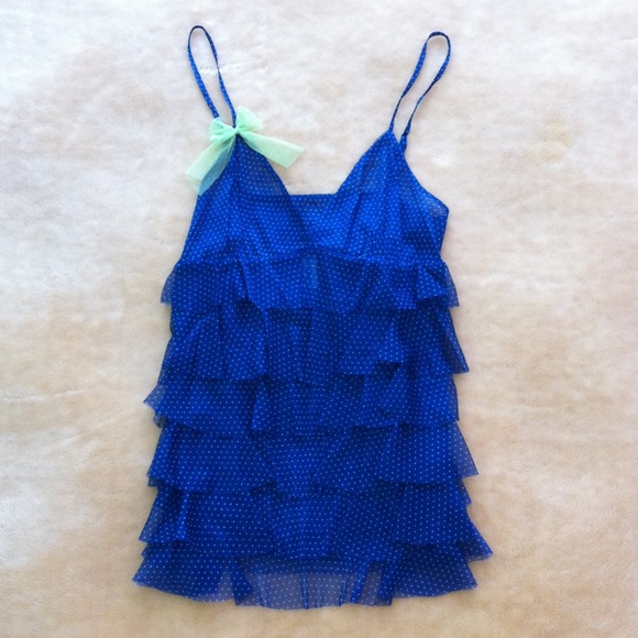 ➡SALE⬅BRAND NEW Top