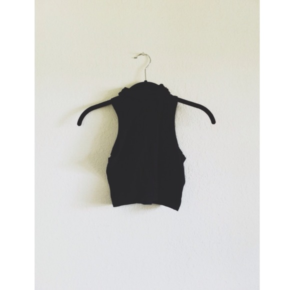 Foreign Exchange + H&M Bundle