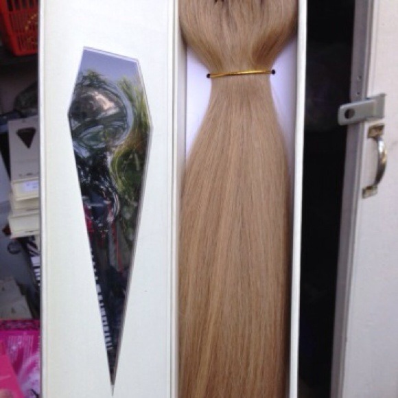 ⛔Reserved 💯 Human hair extensions ⛔