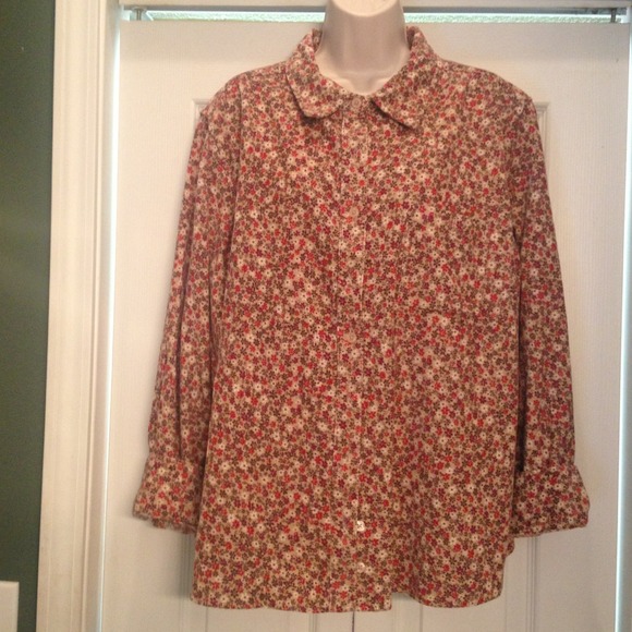 Outerwear - ⭐️⭐️Sold in Dswann Bundle⭐️⭐️Women's quilted shirt