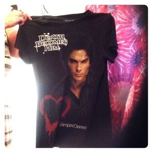 Vampire diaries Damon tee