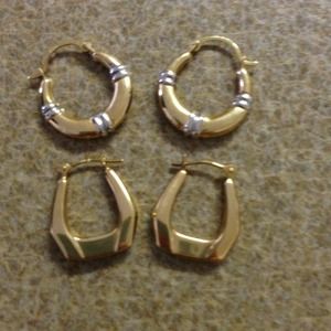 ✨Gold Little Hoops✨