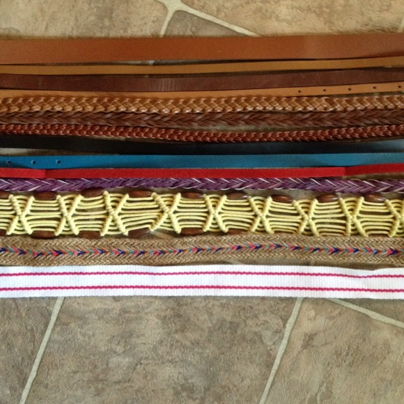 🔹SOLD🔹Bundle of 14 belts - Picture 2 of 2