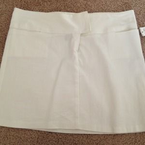 White skirt. NWT