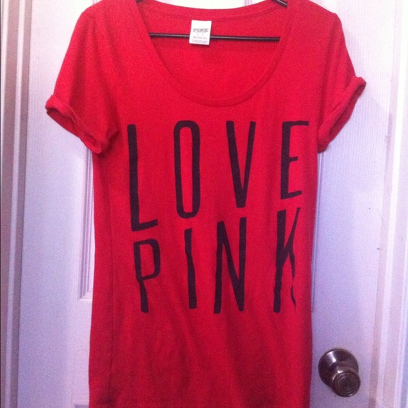 ❌Sold❌❤ Cute Victoria's Secret shirt❤