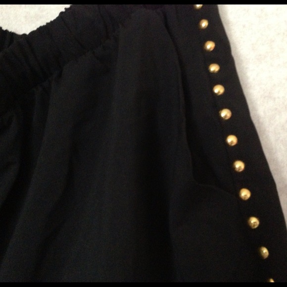 🚫SOLD🚫 High Waisted Studded Black Shorts - Picture 2 of 4