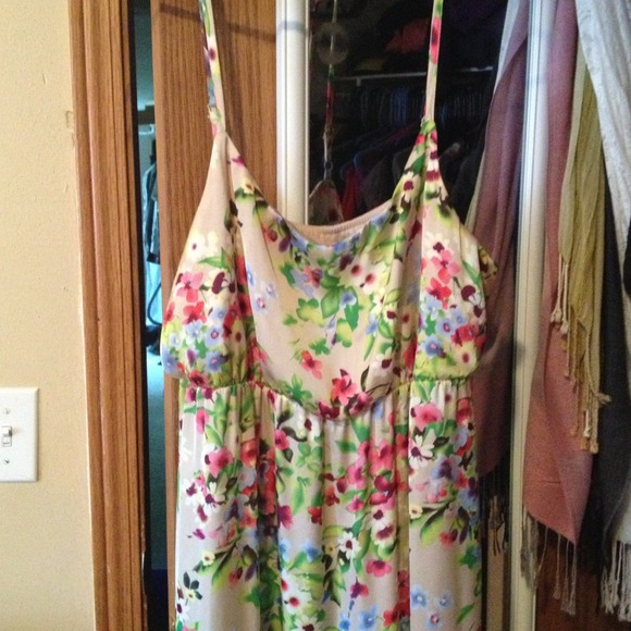 Old navy floral maxi