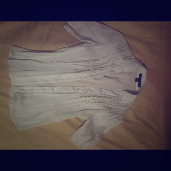 Express Design Studio Soft Button Up Tee - Picture 1 of 2