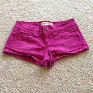 Fuchsia shorts size 3