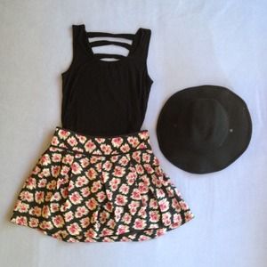 Juicy Couture print skirt