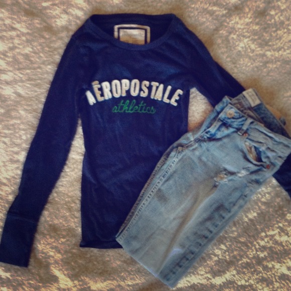 🚫SOLD🚫Navy long sleeve