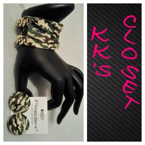 😍Get Camouflaged With The Set