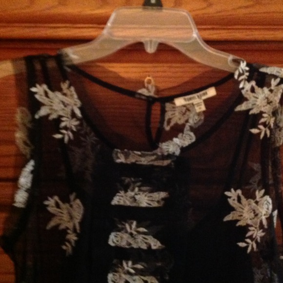 Daniel Rainn blouse. REDUCED!