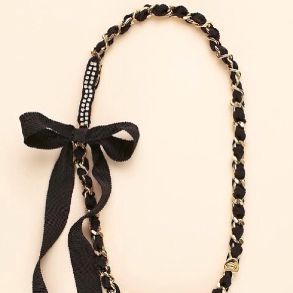 **SOLD** Juicy Couture Chain Link Necklace - Picture 3 of 4