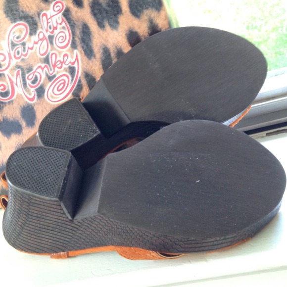 ::SOLD:: Brown/Rust Leather Wedges🎉👍HOST PICK - Picture 4 of 4