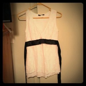 White lacy shirt with no sleeves