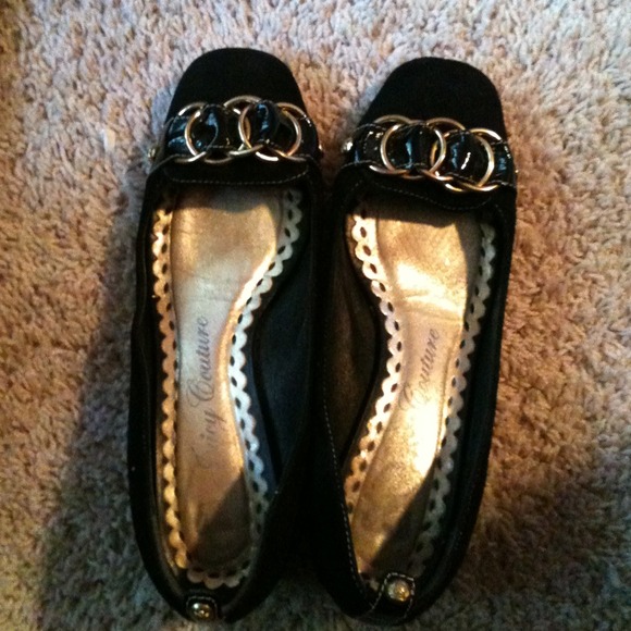 Juicy couture small heals!