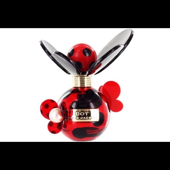 Marc Jacobs DOT fragrance