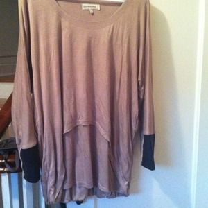 Fun trendy top-Jane & Hudson