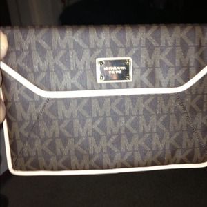 Michael kor clutch