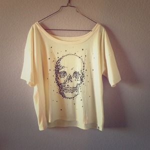 Cream skull top