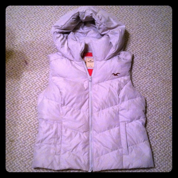Puffy vest. - Picture 1 of 1