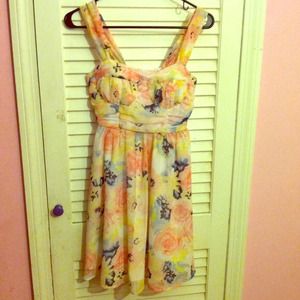 Cute sleeveless dress