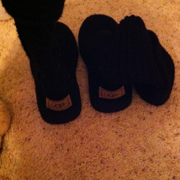 UGG Boots - Black kitted uggs
