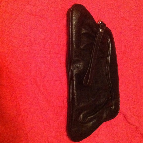 🚨Sold🚨Black clutch