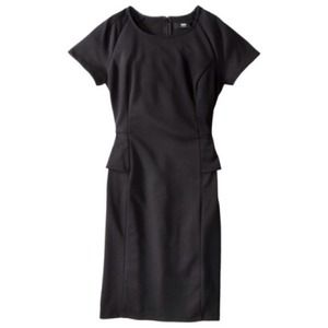 SOLD 🎉Black peplum dress! 💋💋👌