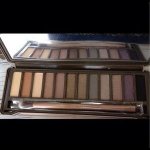 Naked2 Urban Decay