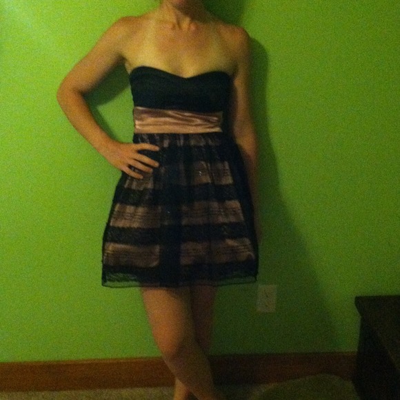 Black and pink lace strapless dress