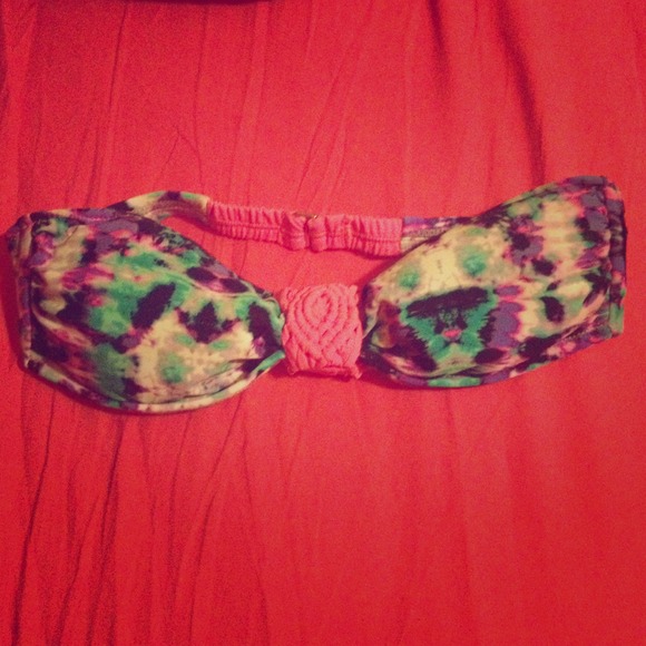 Bathing suit bandeau top (straps included)