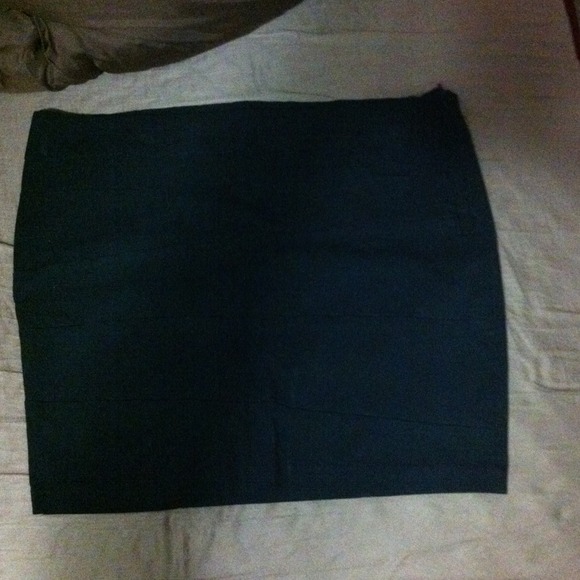 Strech - Picture 2 of 3