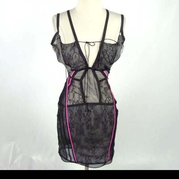 Preen dress From Khloe  Kardashian’s closet - Picture 2 of 4