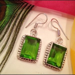 💚💚Green Natural Peridot Dangle Earrings