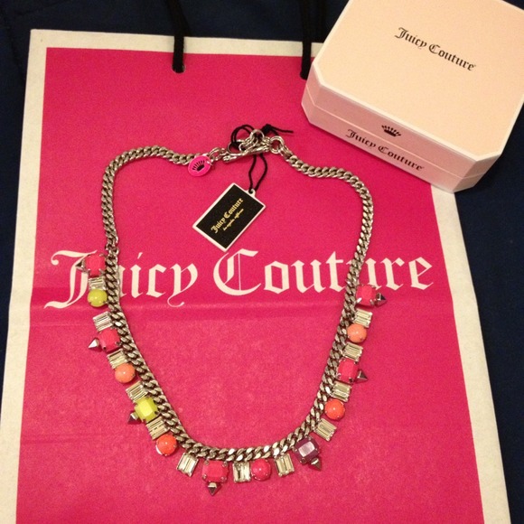 🐷SOLD!!! Juicy Couture Gem Bib Necklace