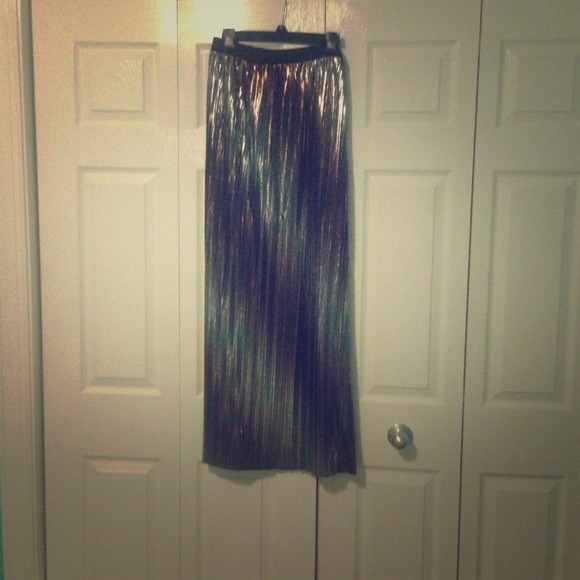 Metallic maxi skirt