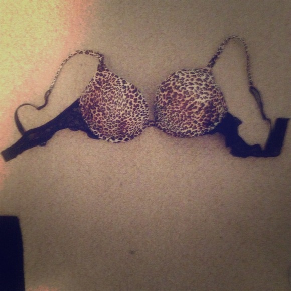 H&M leaped push up bra 36B never worn - Picture 1 of 1