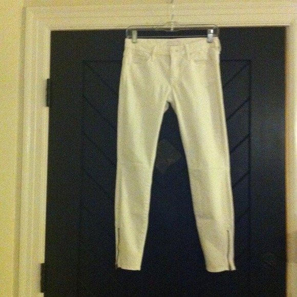 Mother "Looker" White Denim