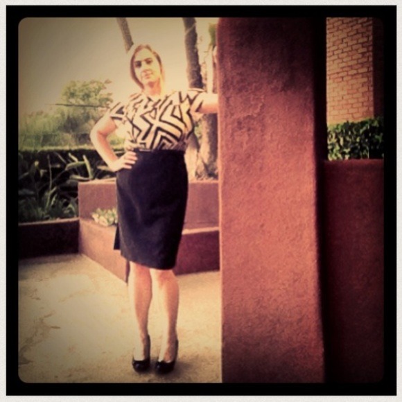 Calvin Klein sheer chevron striped blouse dress - Picture 3 of 4