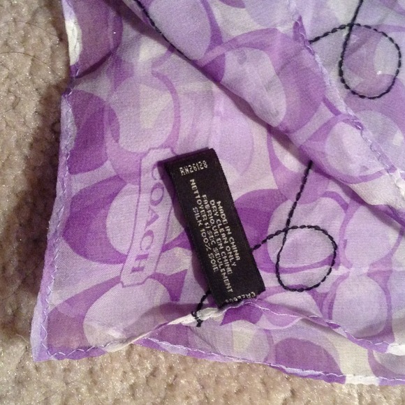 Coach 100% Silk Scarf w/ Bumble Bee's - Picture 3 of 3