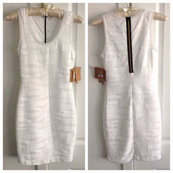 🚫SOLD🚫Rachel Roy Dress - Picture 3 of 3