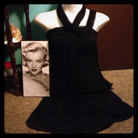 Dresses & Skirts - Forever in search of the little black dress?