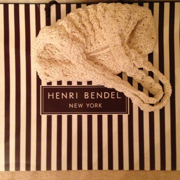 Vintage Henri bendel crocheted small purse - Picture 3 of 4