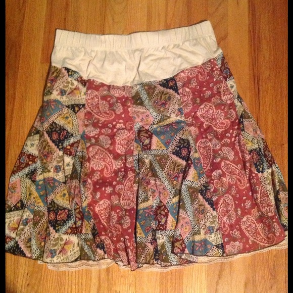 Maternity skirt