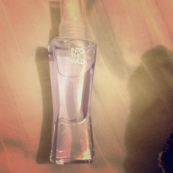 Into the wild body spray