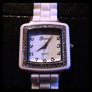 Rhinestone rubber watch