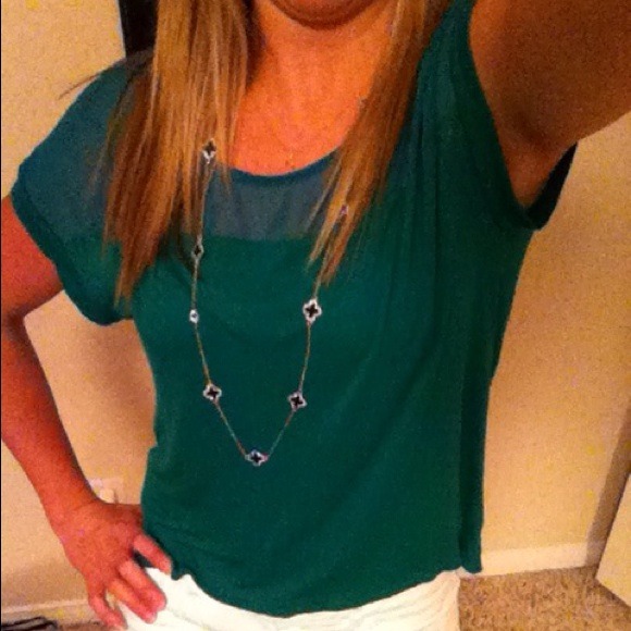 *SOLD!!!!* Emerald green high/low short sleeve top