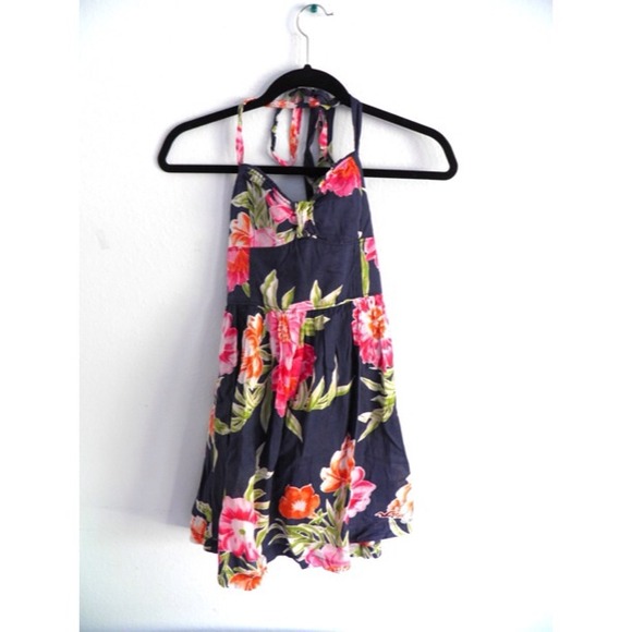 Hollister Dresses & Skirts - Floral Summer Halter Bow Dress